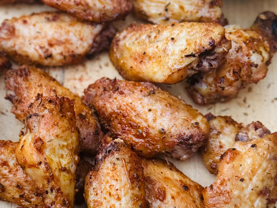 Oven Roasted Chicken Wings with Dipping Sauce